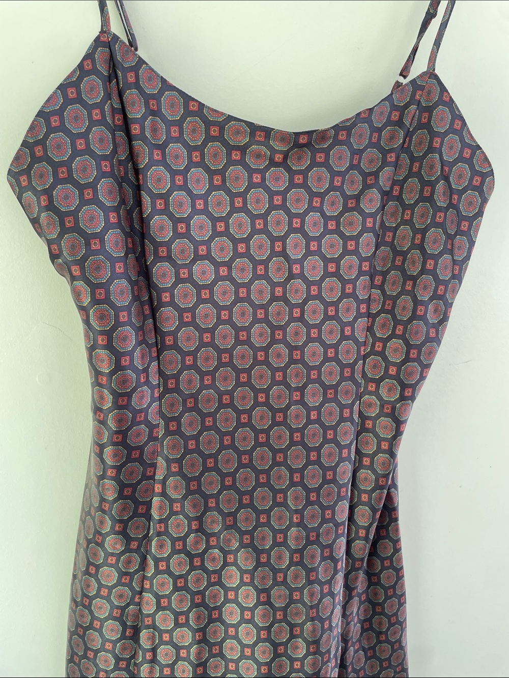 Vtg Victorias Secret 2001 Sun Dial Geometric Print Slip Dress in Deep Burgundy S - Picture 4 of 8